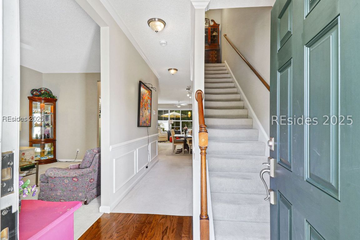156 Westbury Park Way