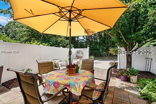 156 Westbury Park Way