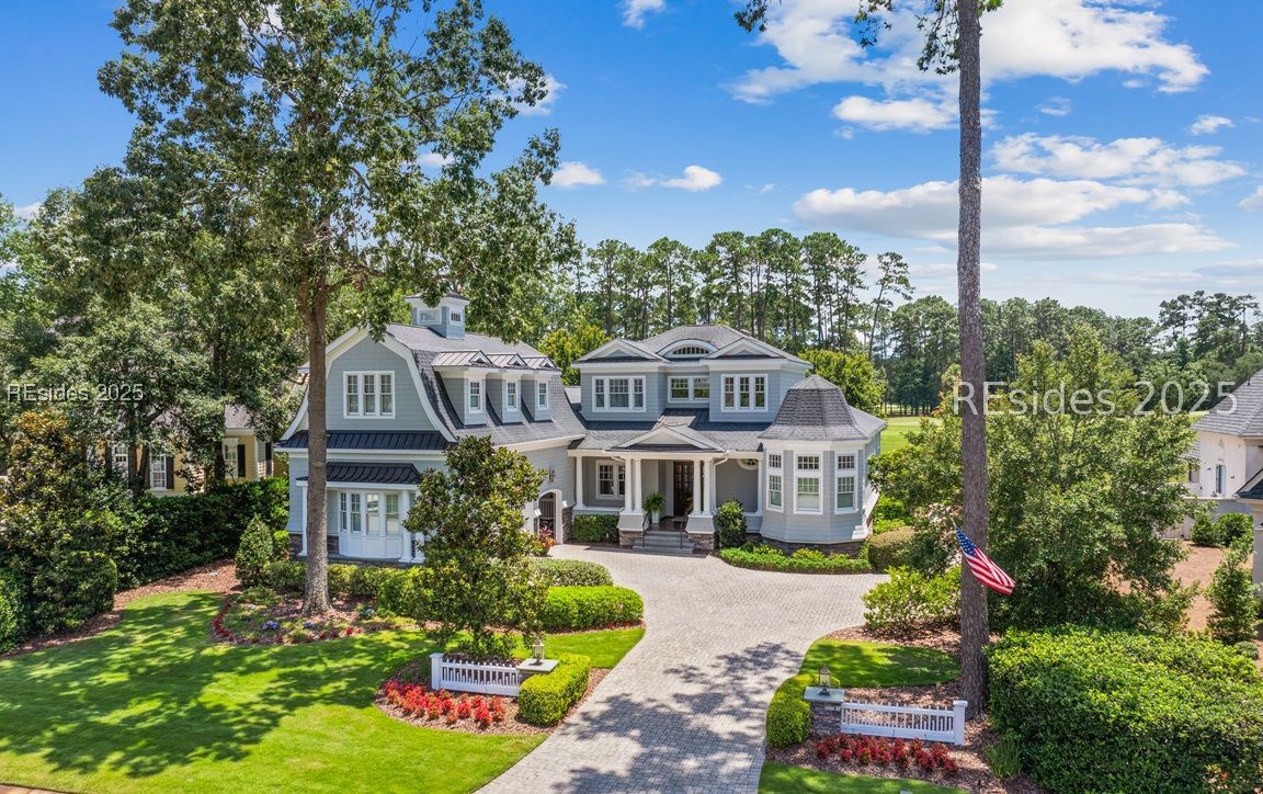 12 Holly Grove Road