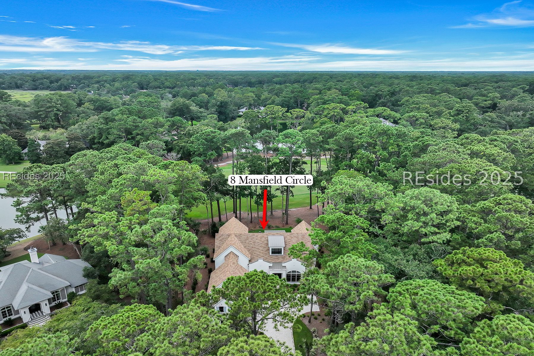 8 Mansfield Circle
