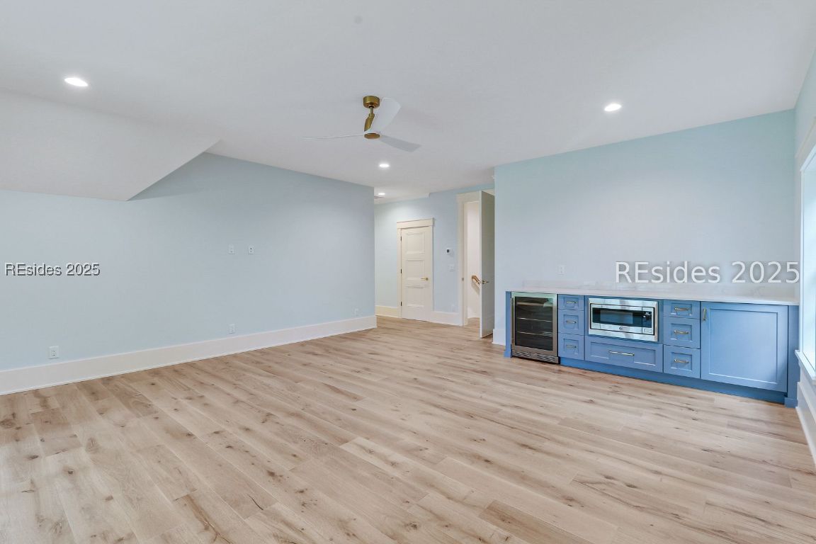 8 Mansfield Circle