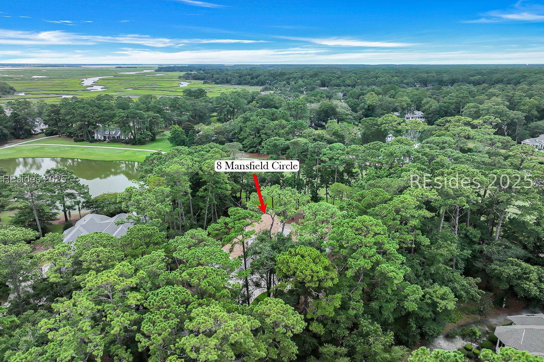 8 Mansfield Circle