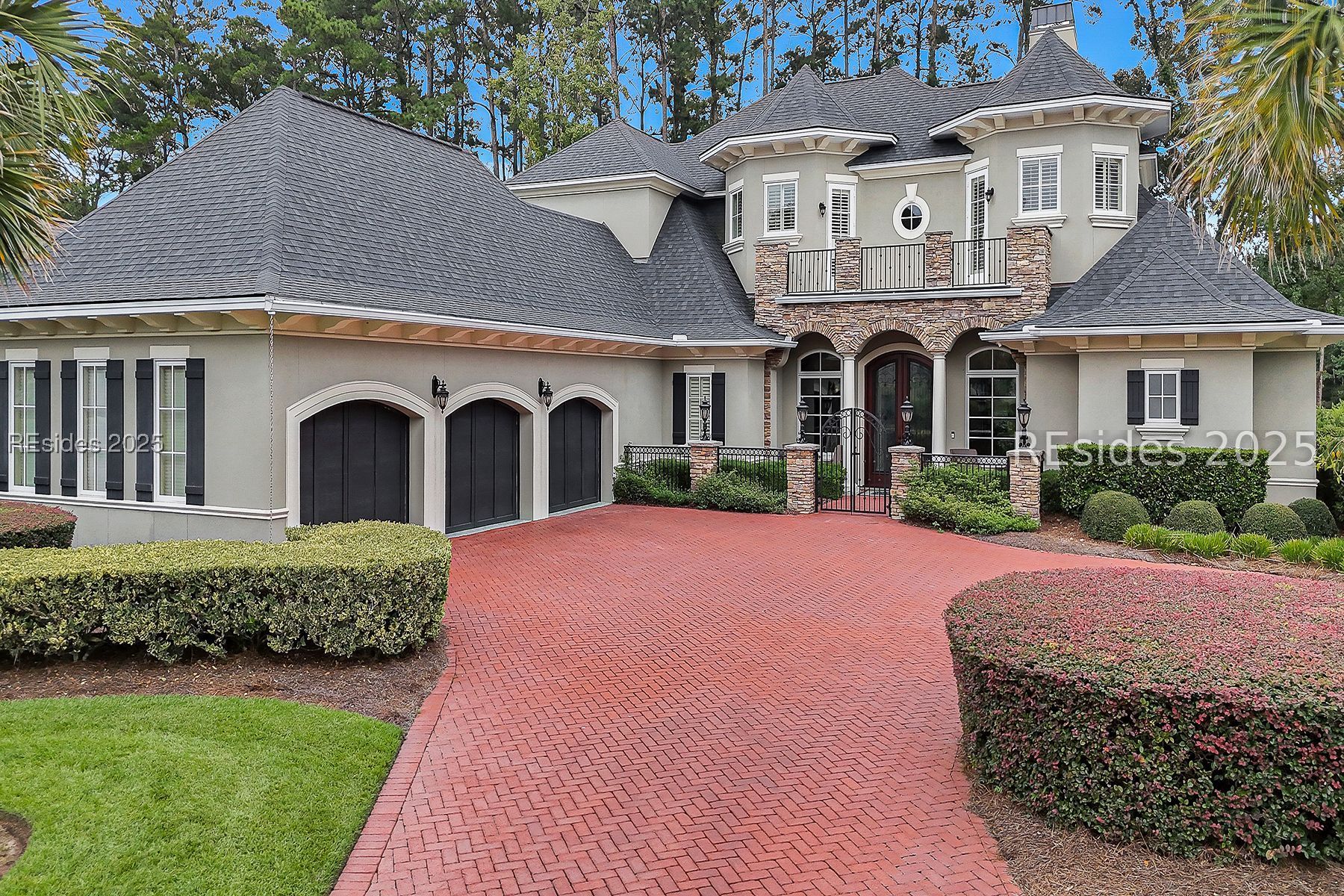 50 Clifton Drive
