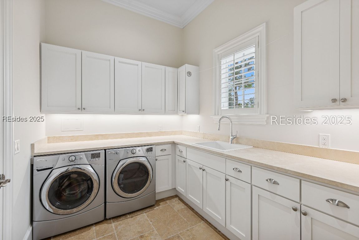 30 Lady Slipper Island Drive