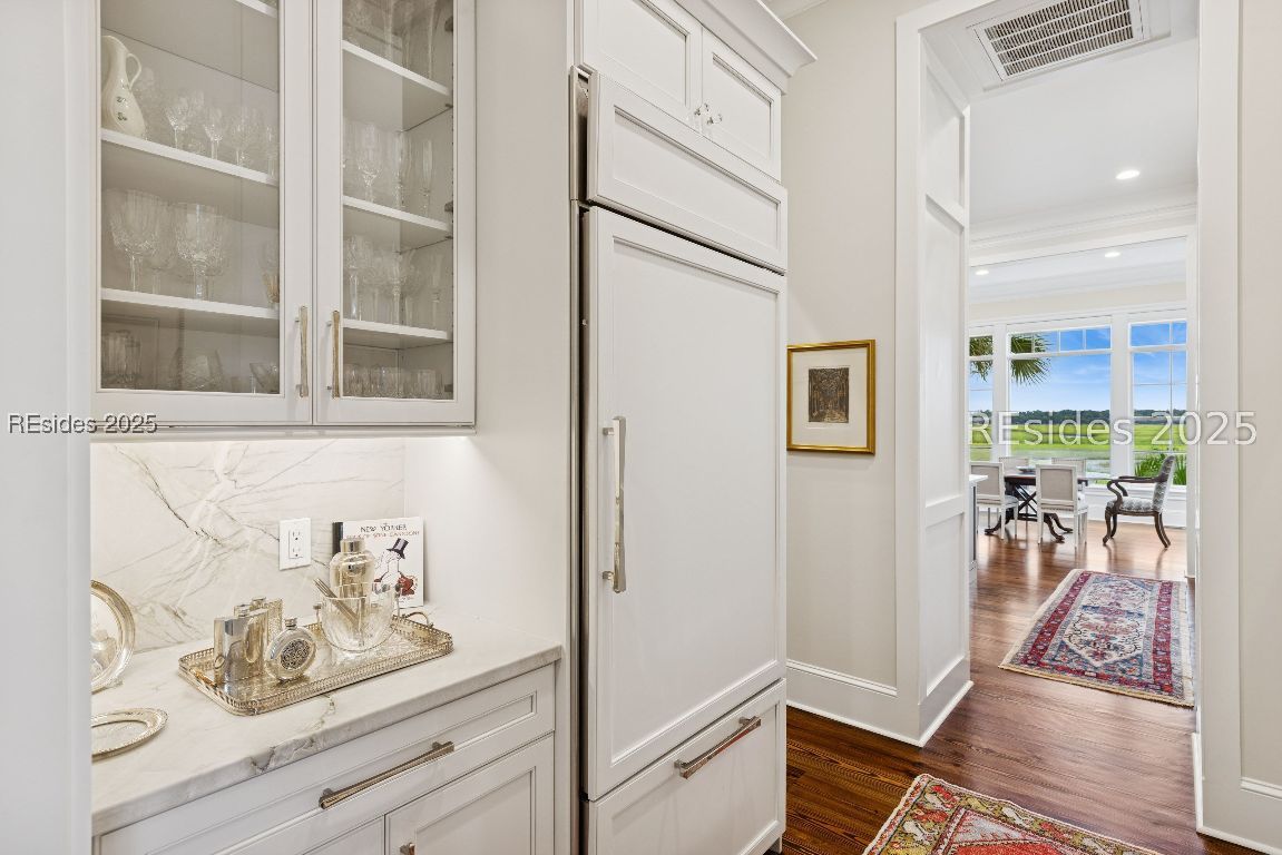 30 Lady Slipper Island Drive