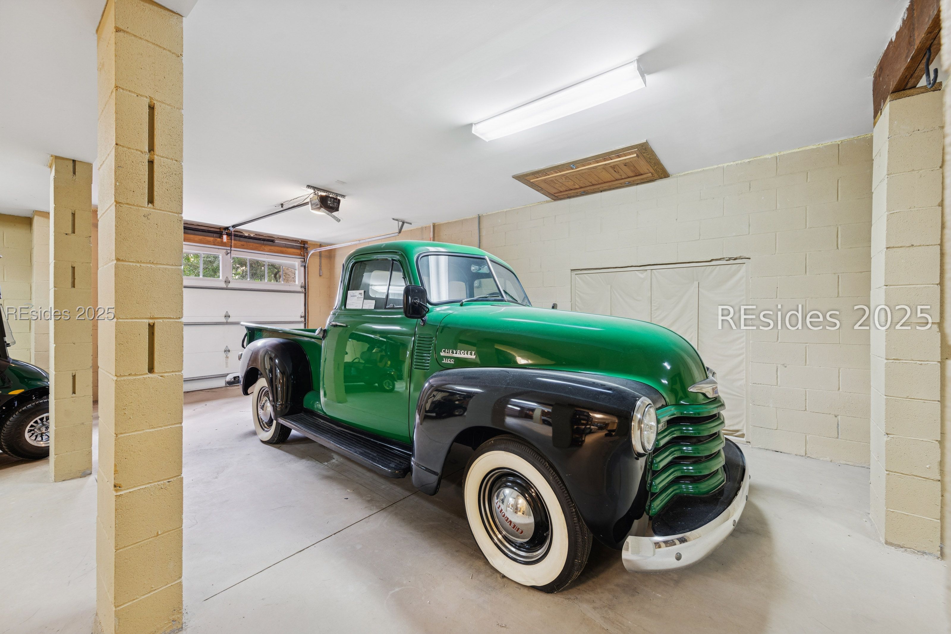 30 Lady Slipper Island Drive