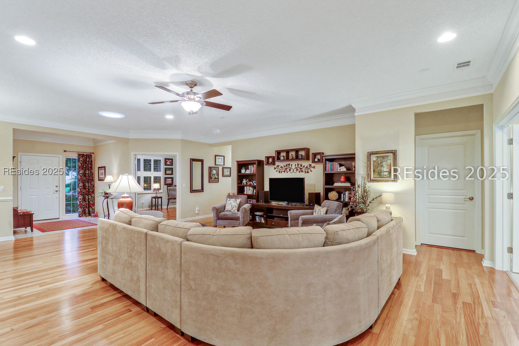 9 Pinyon Drive