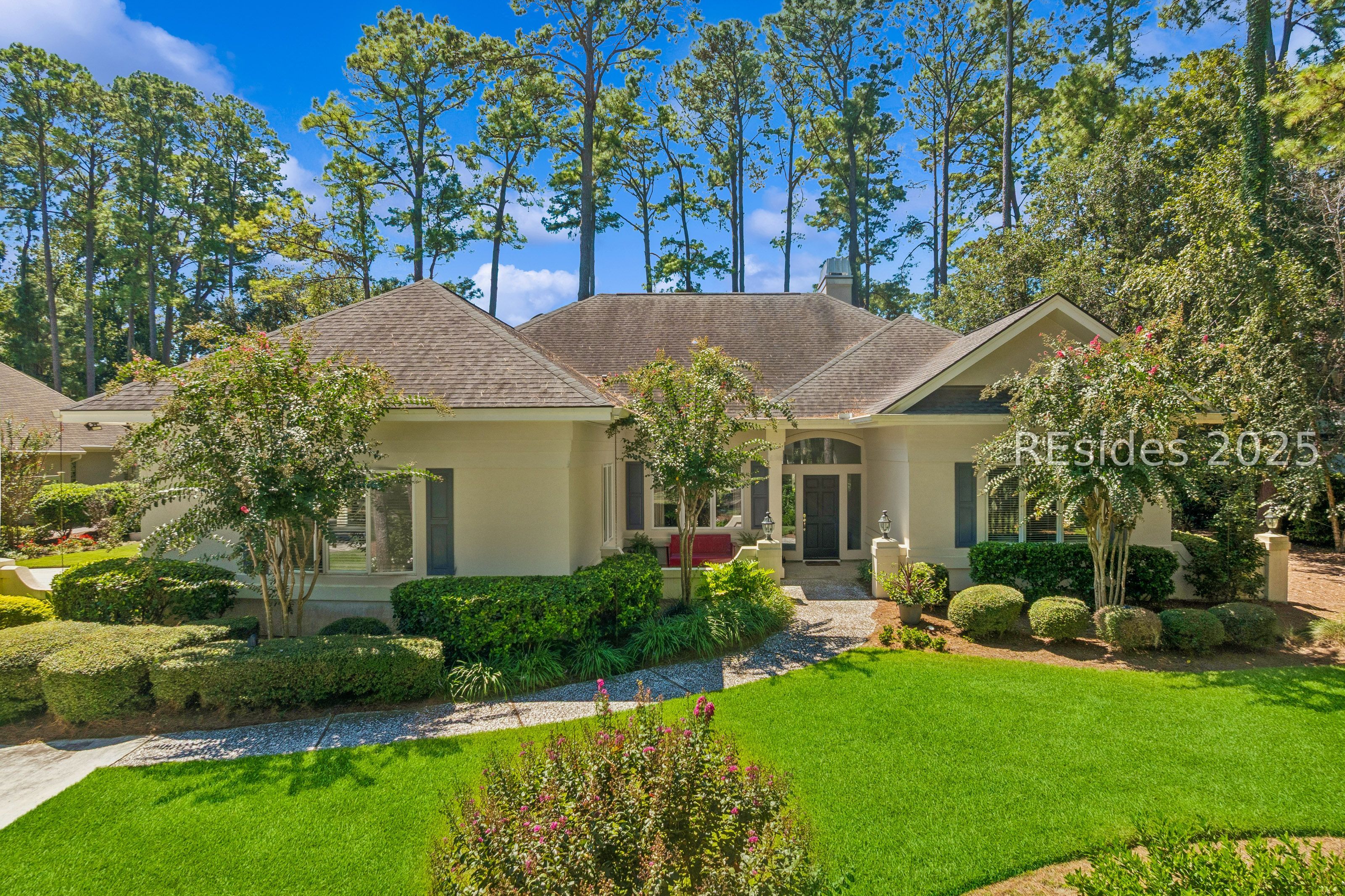 122 Summerton Drive