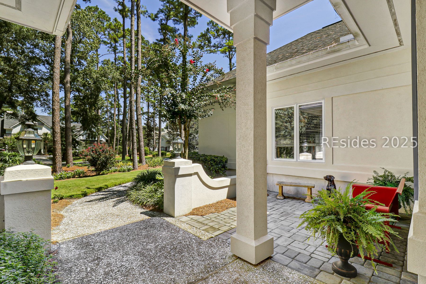 122 Summerton Drive