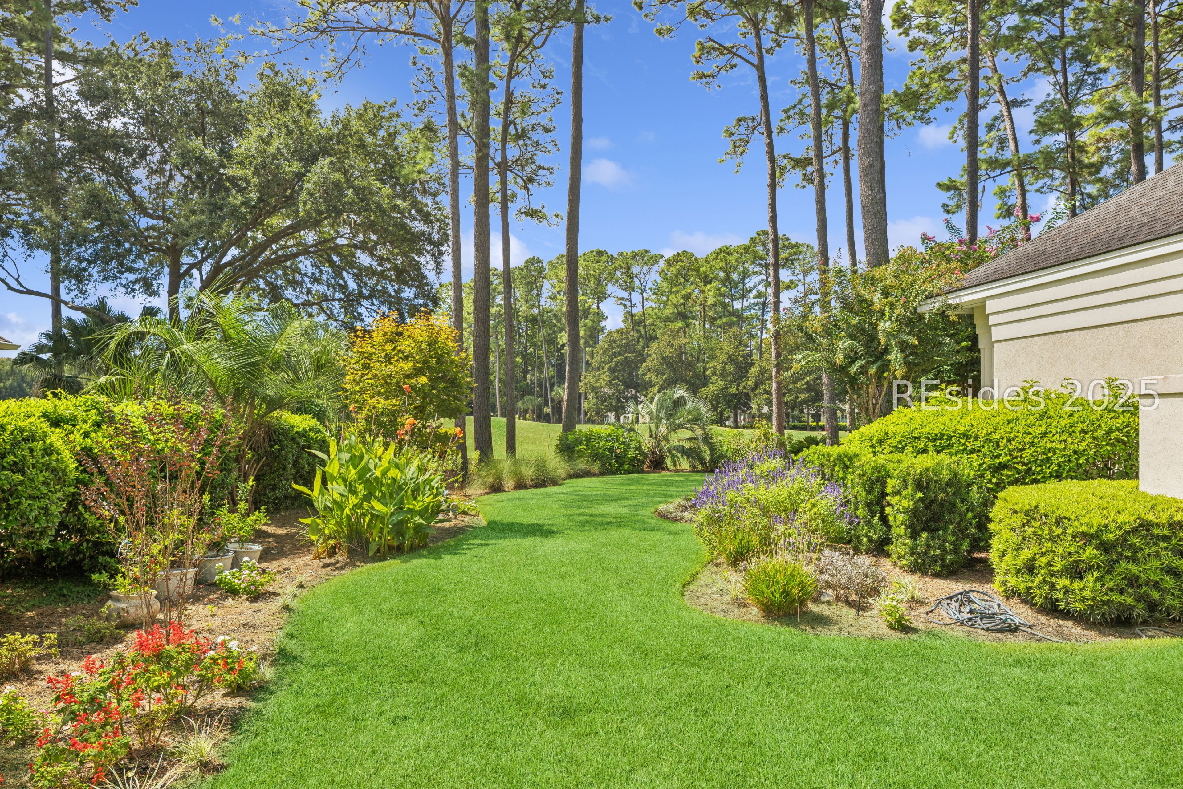 122 Summerton Drive