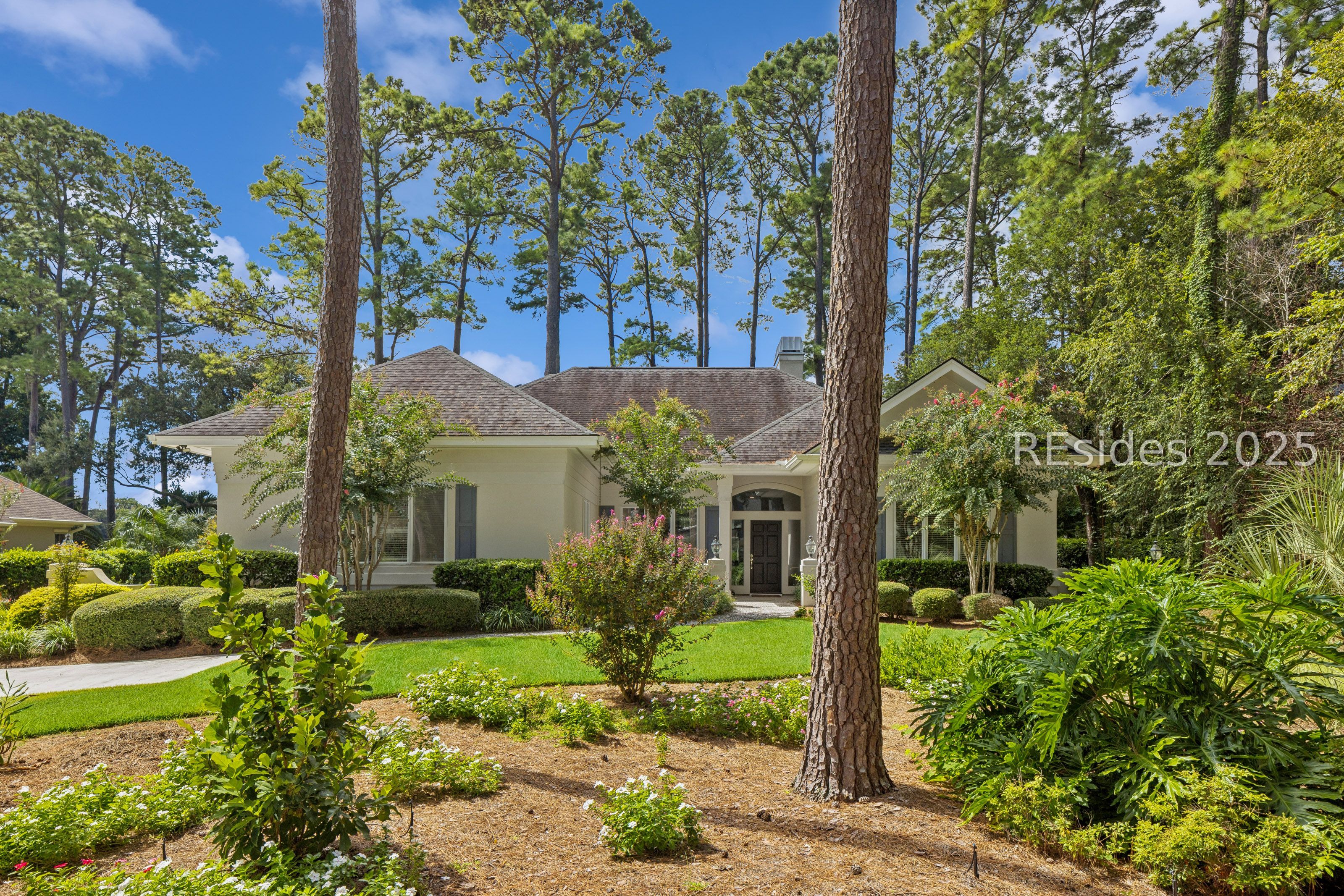122 Summerton Drive