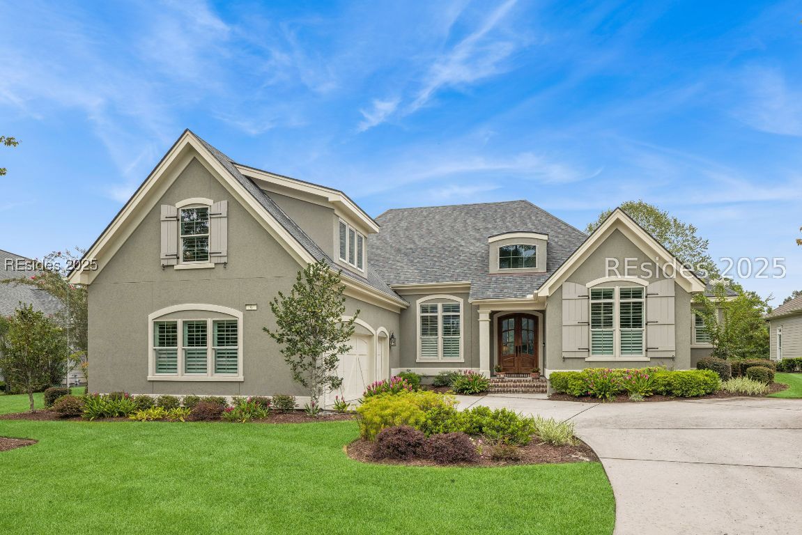 6 Raintree Lane