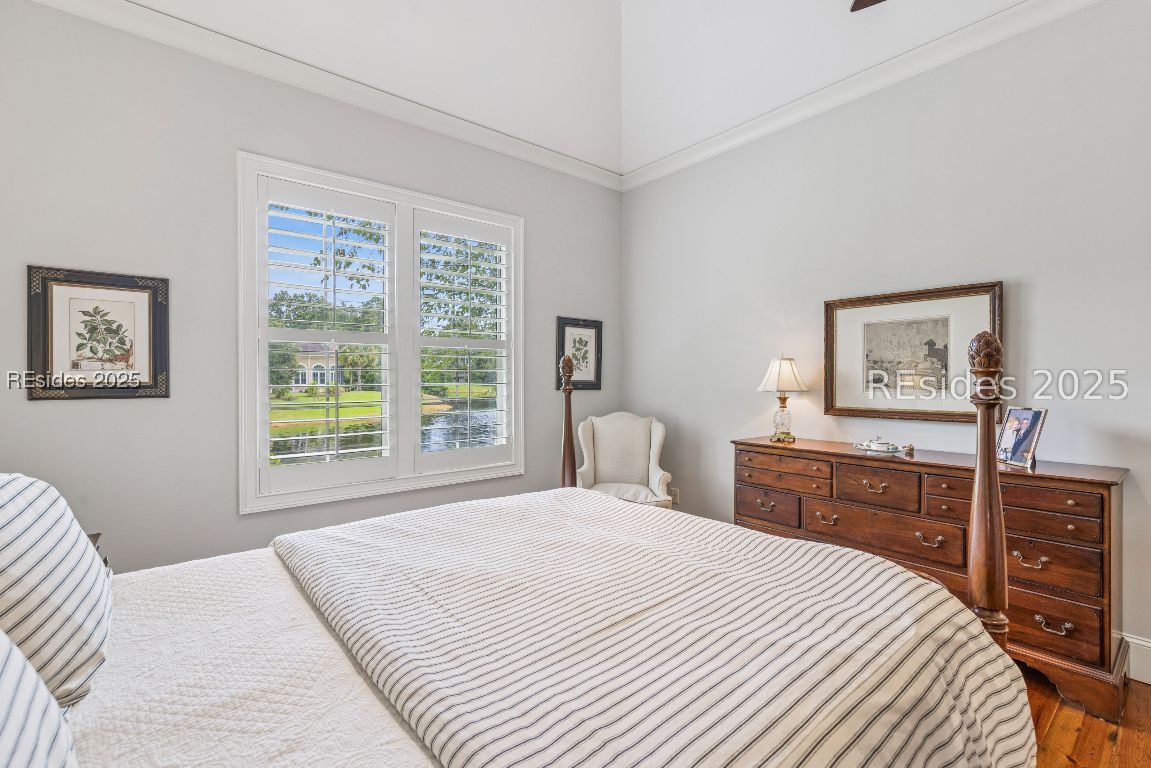 6 Raintree Lane