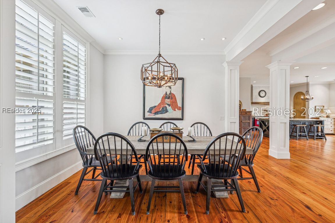6 Raintree Lane