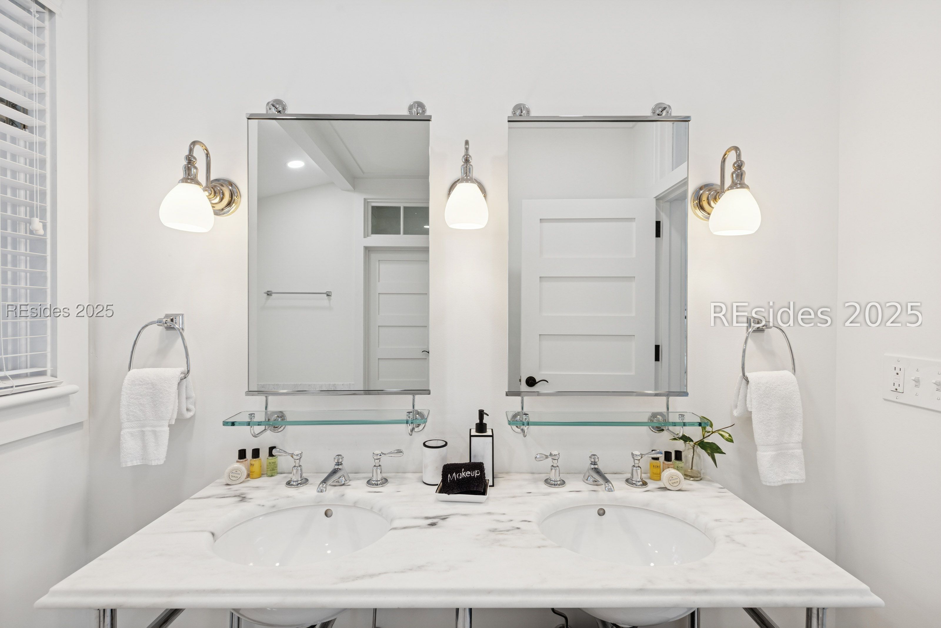 10 Rockingham Street