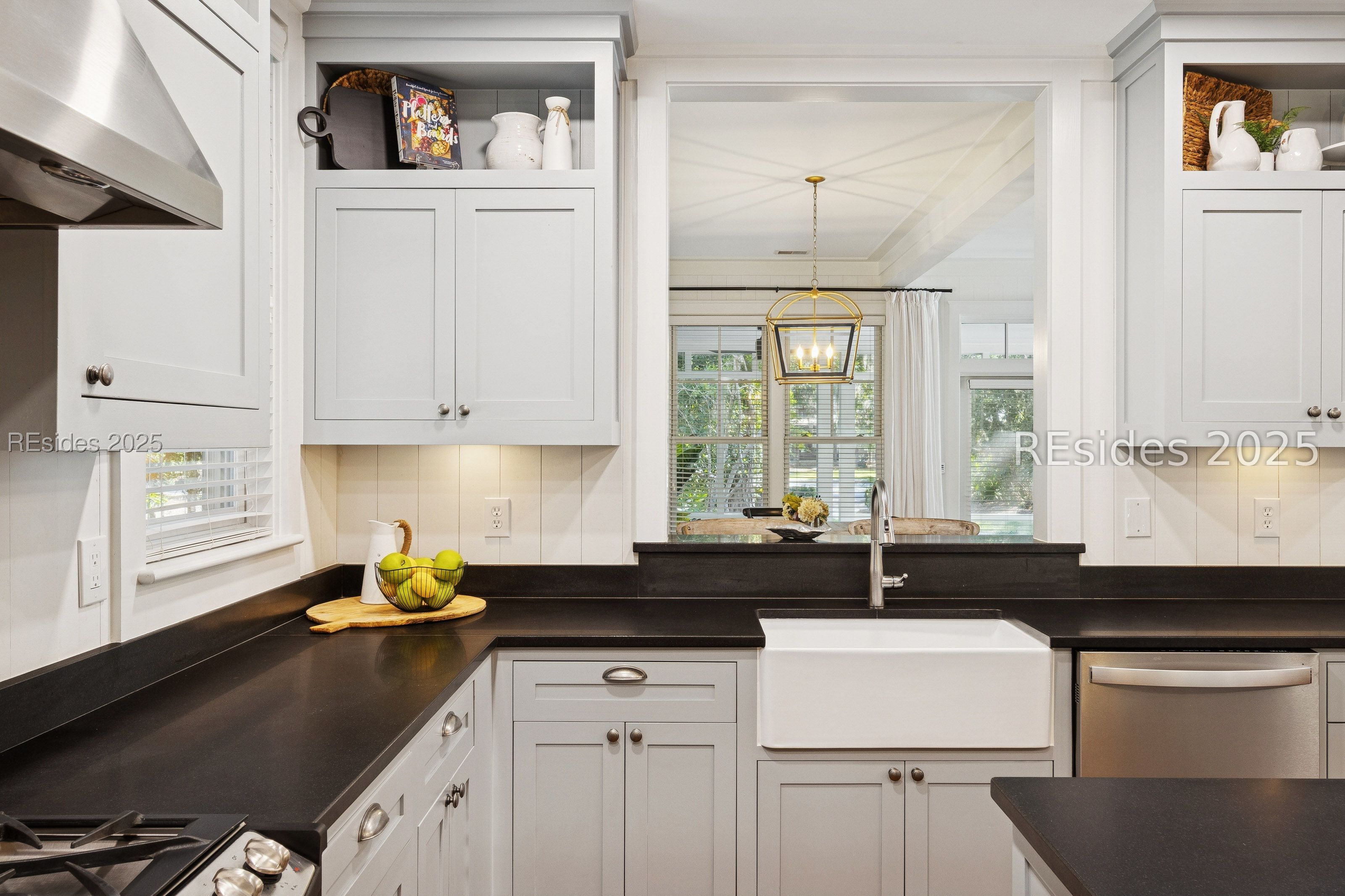 10 Rockingham Street