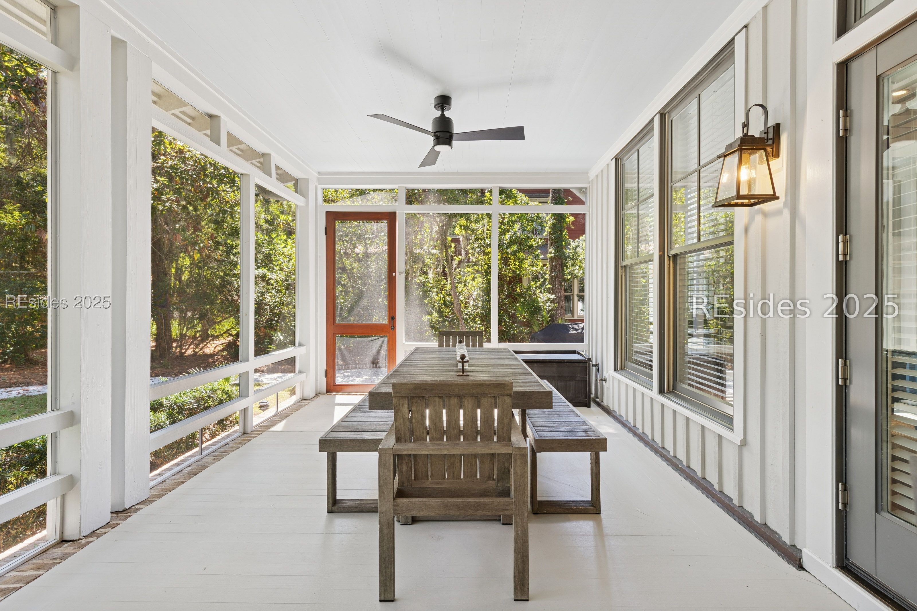 10 Rockingham Street