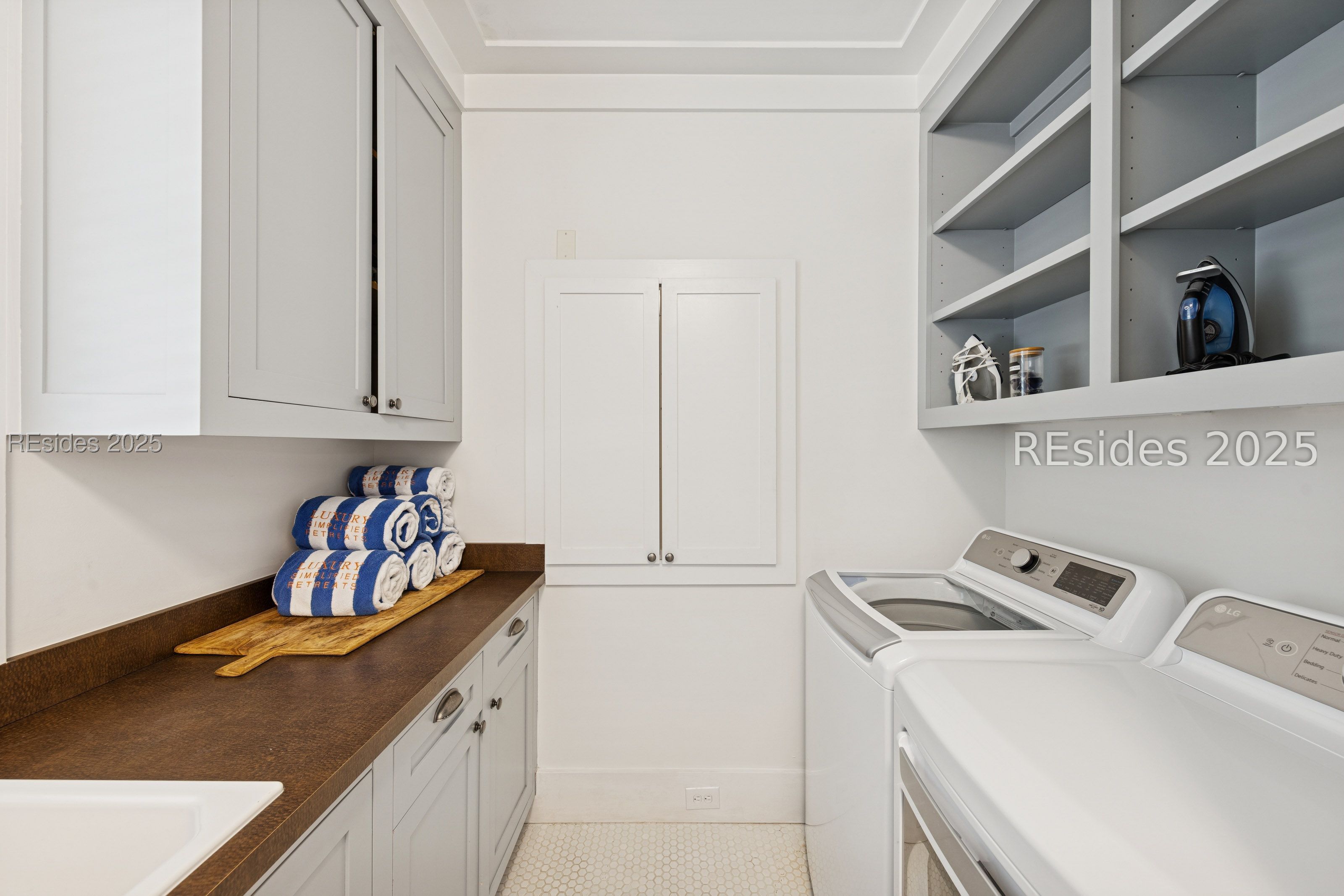 10 Rockingham Street