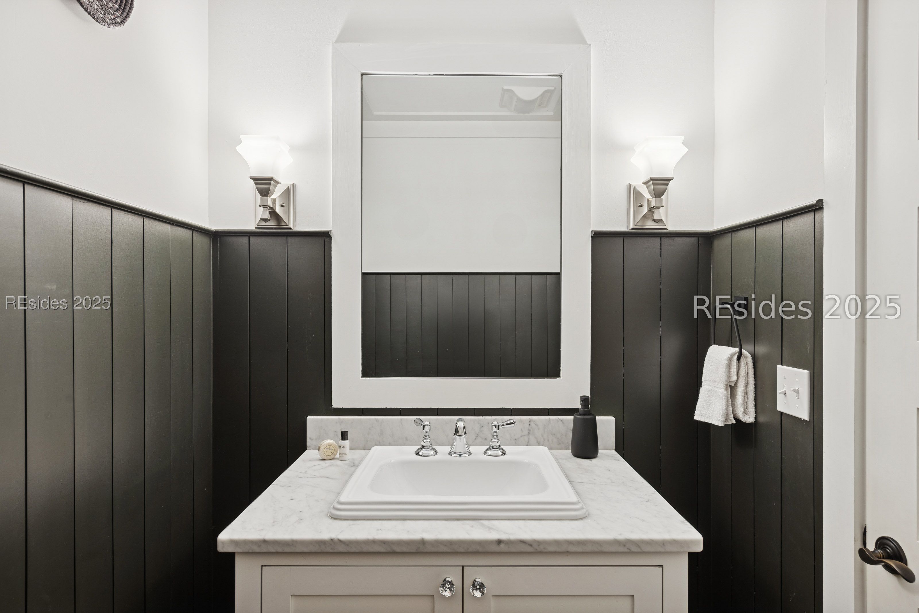 10 Rockingham Street