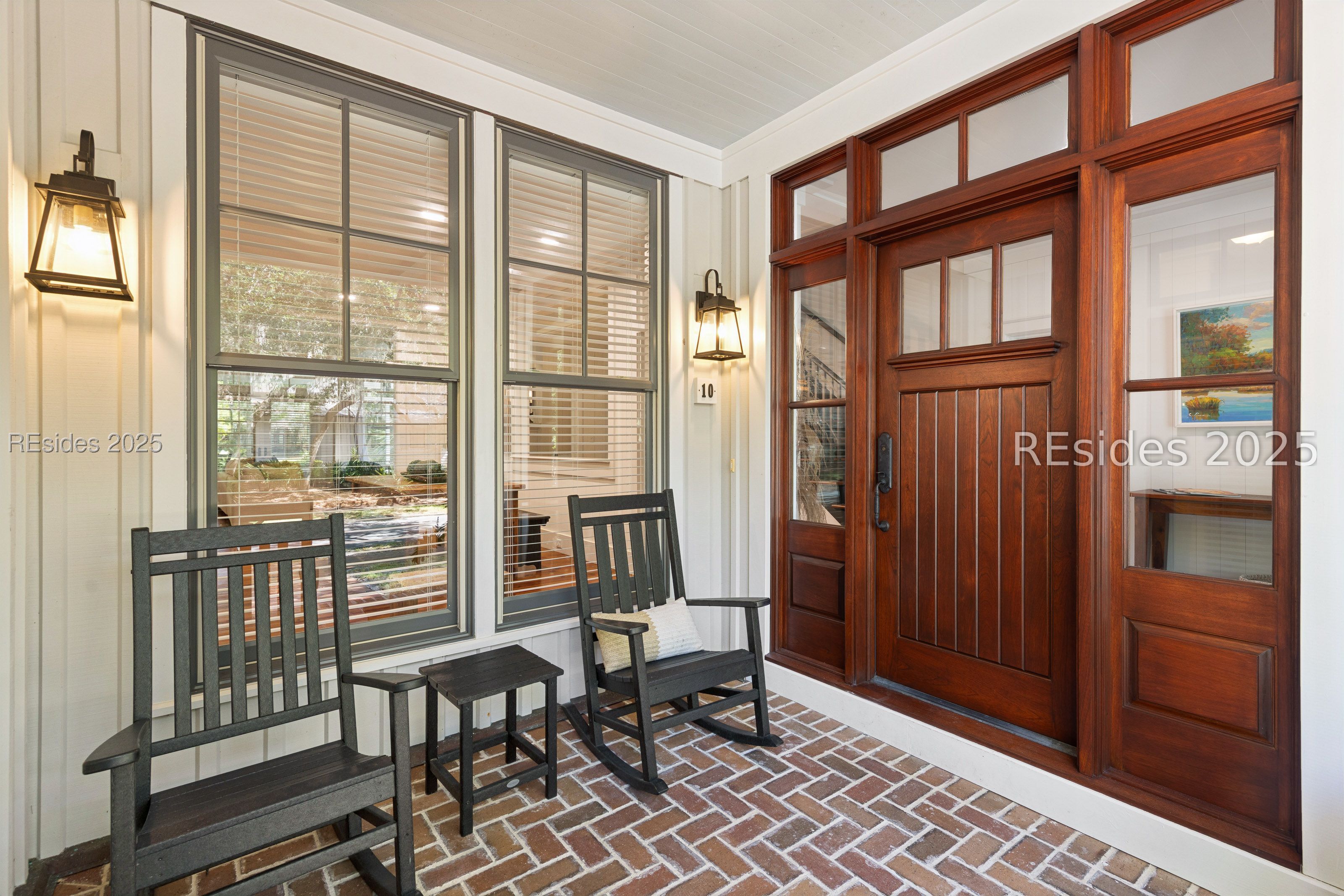 10 Rockingham Street