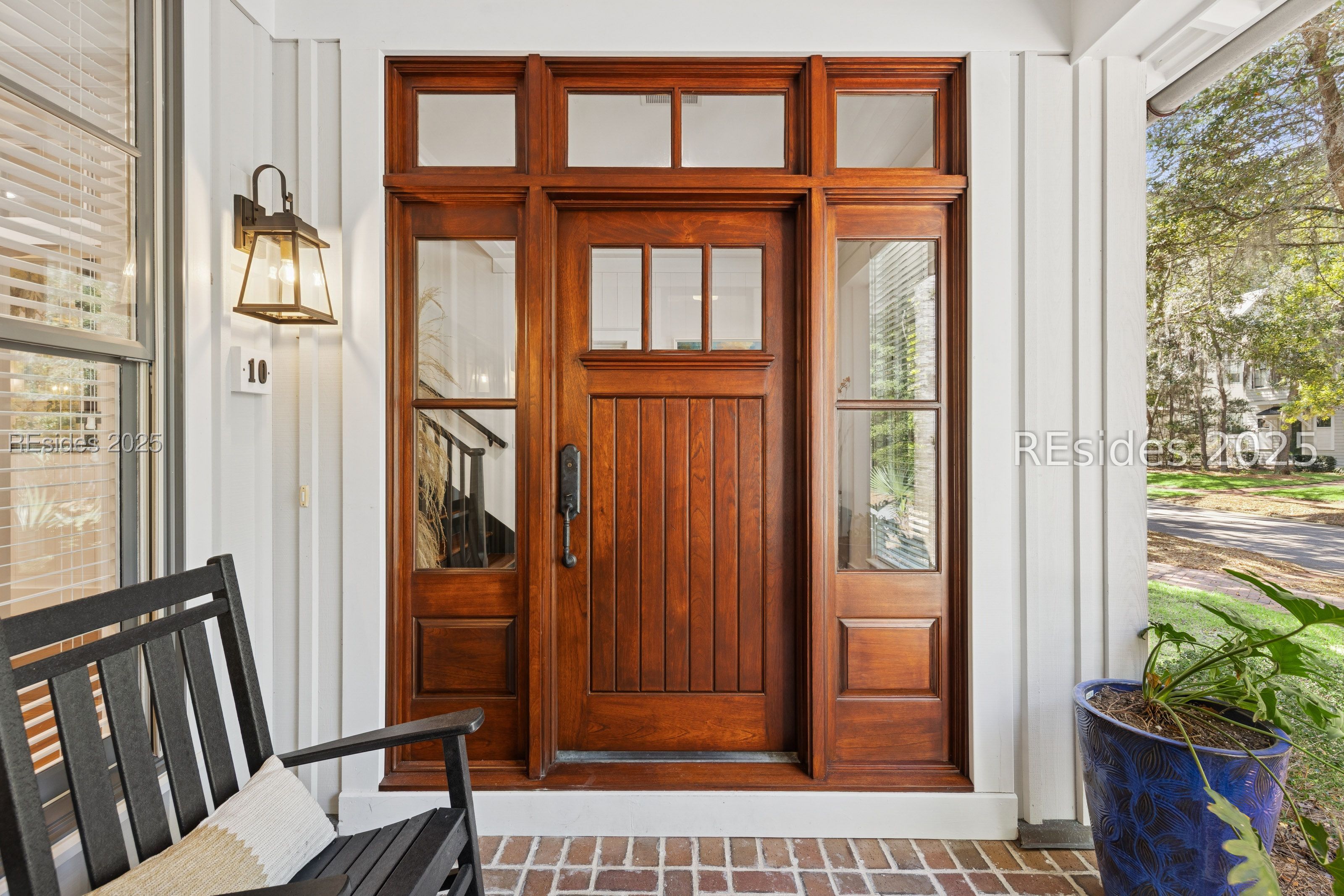 10 Rockingham Street