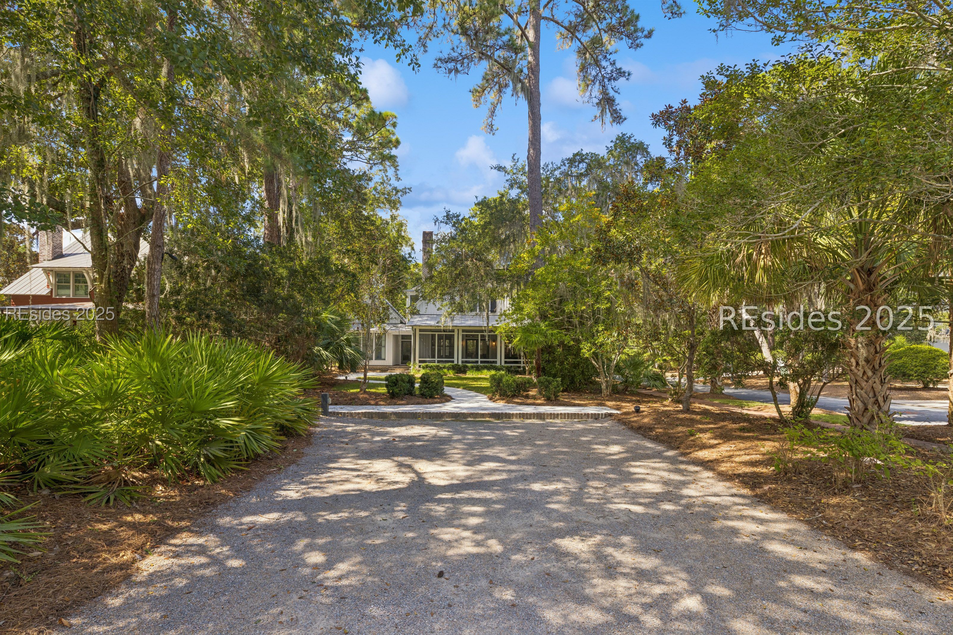 10 Rockingham Street