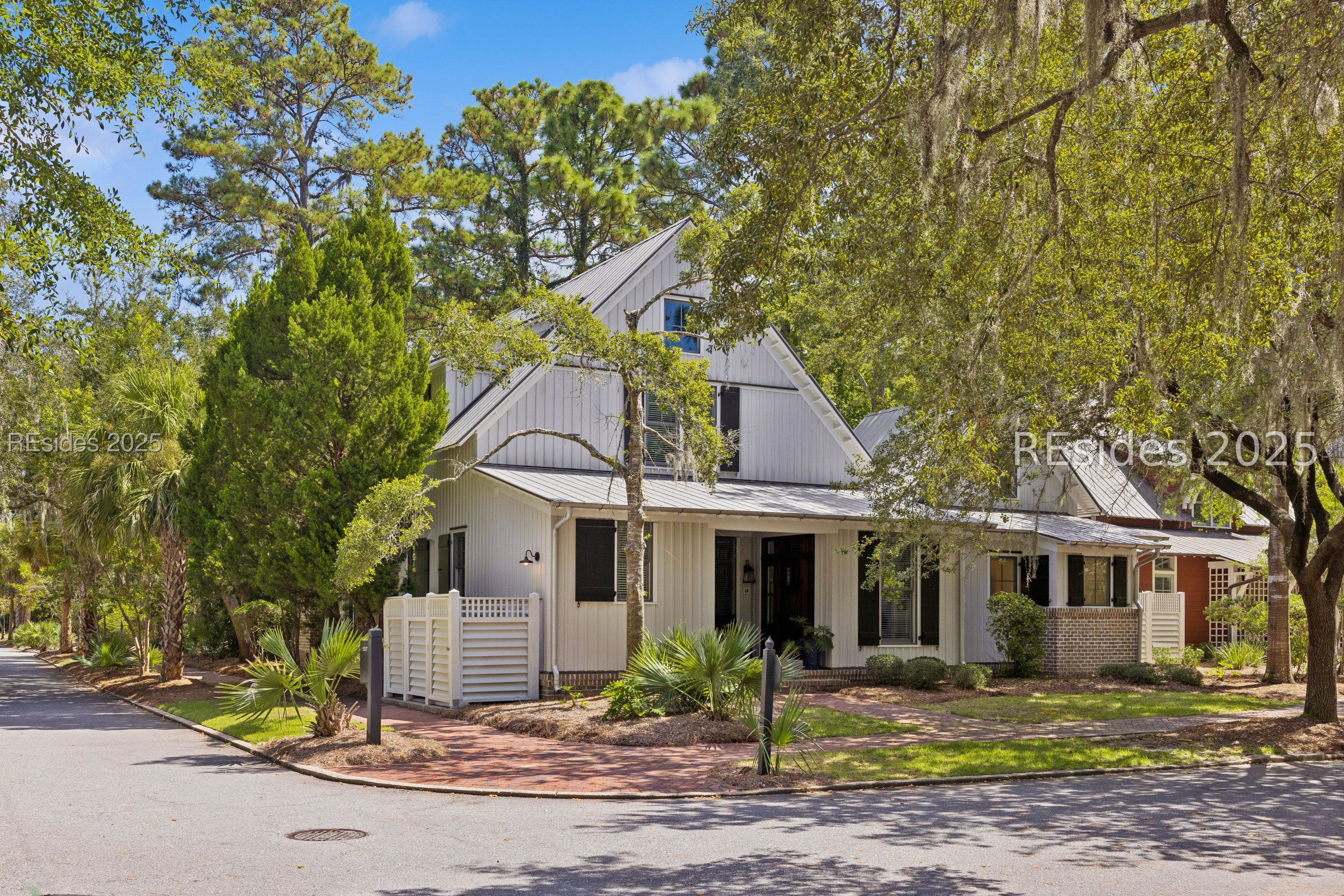 10 Rockingham Street