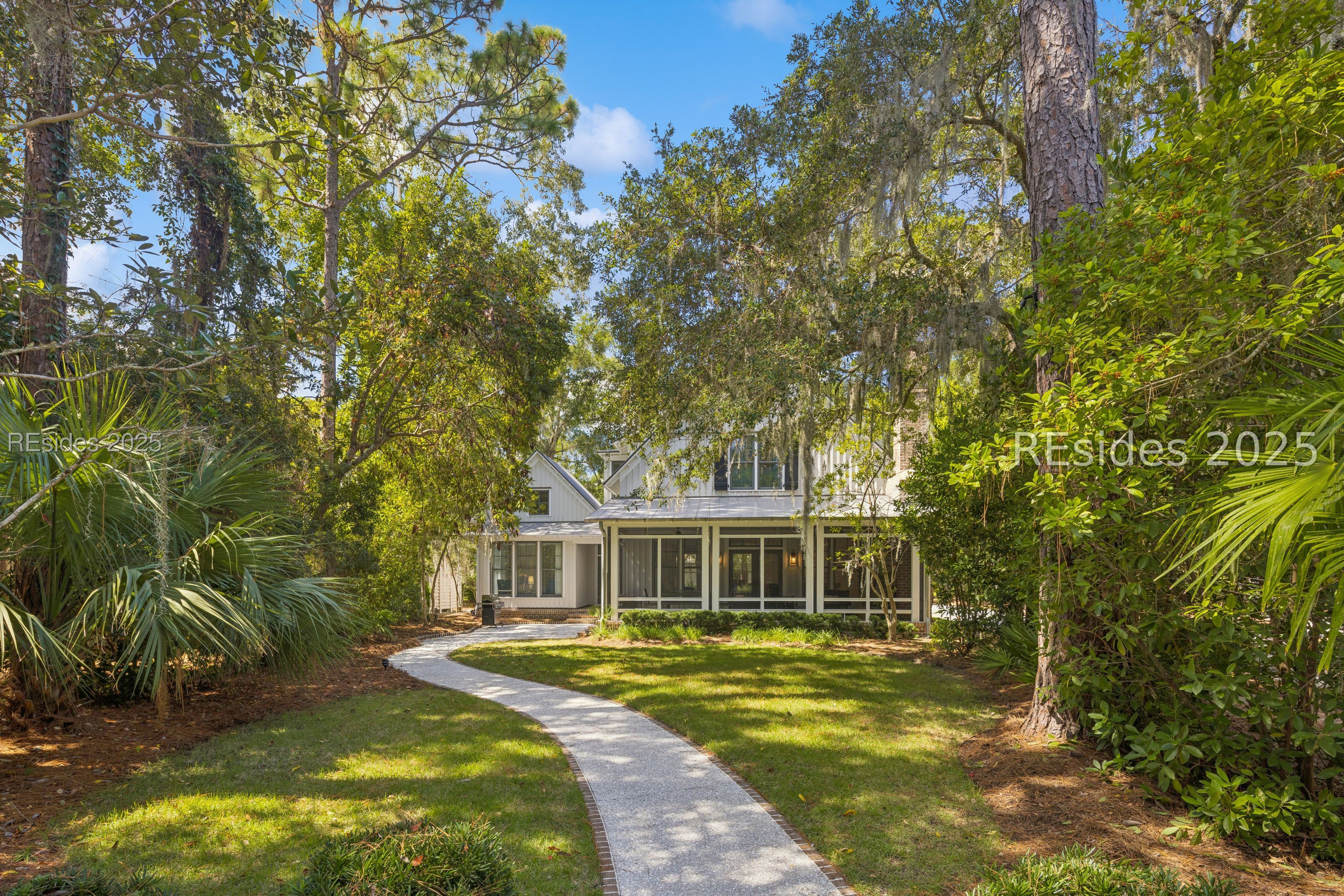 10 Rockingham Street