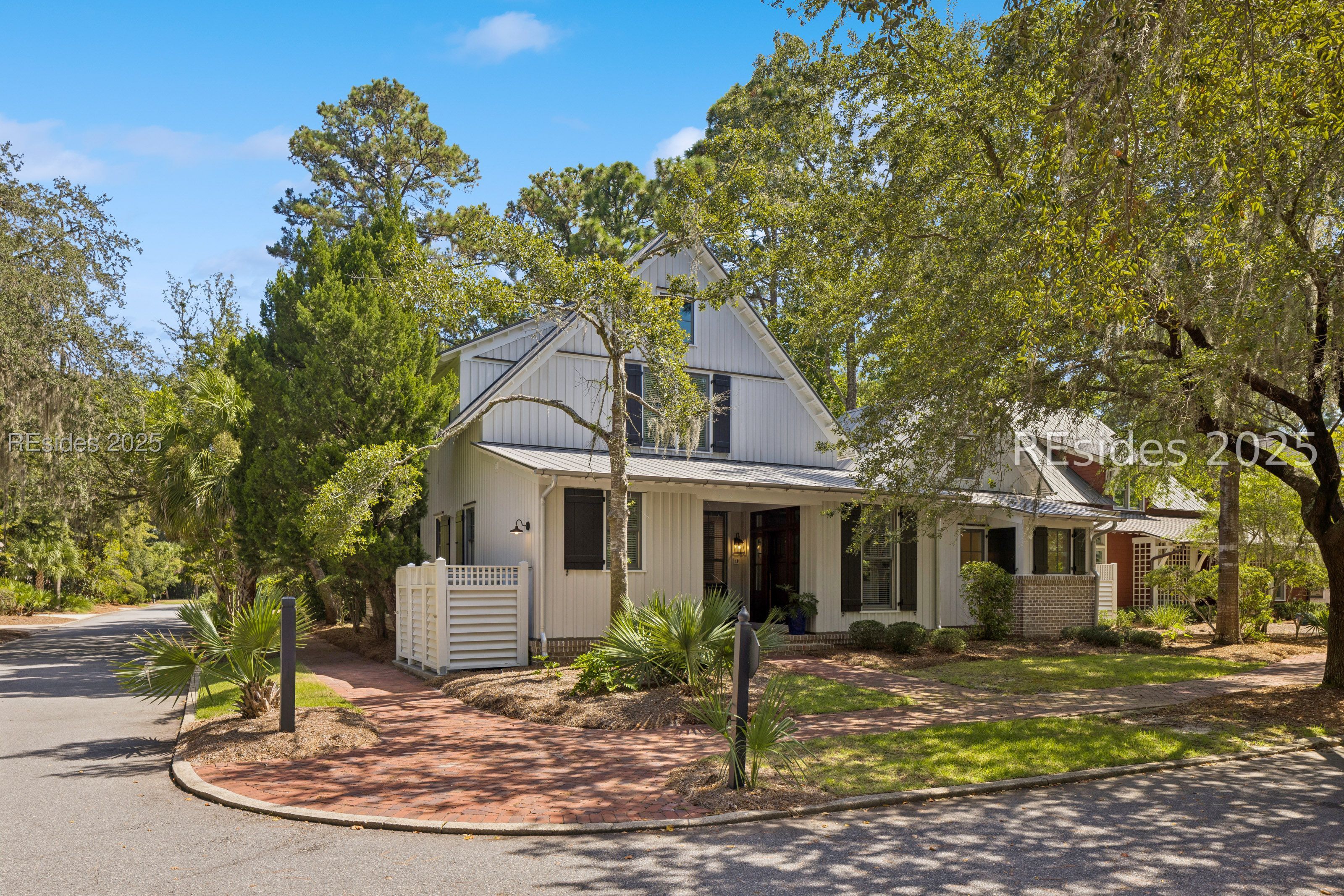 10 Rockingham Street