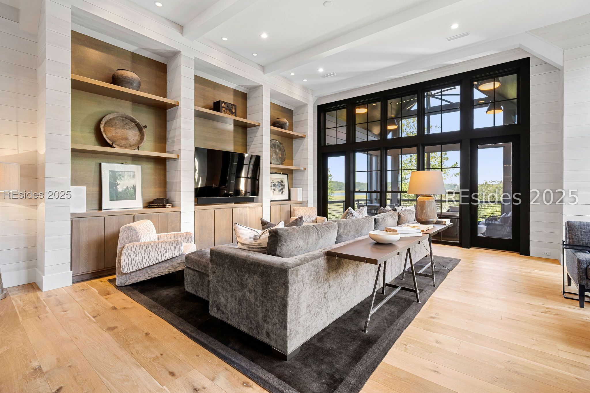 115 Mount Pelia Road