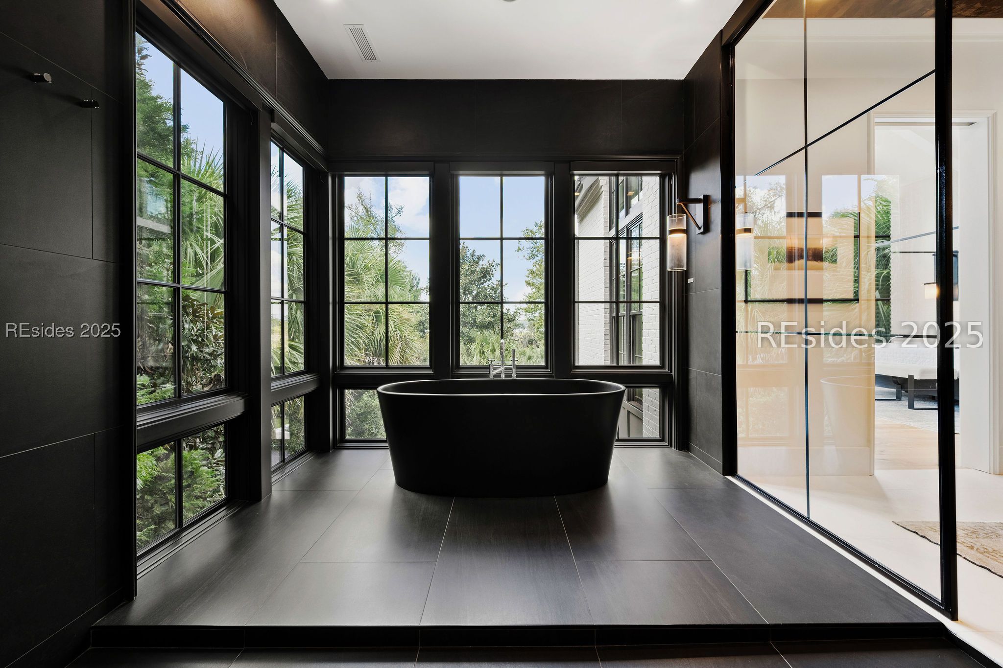 115 Mount Pelia Road