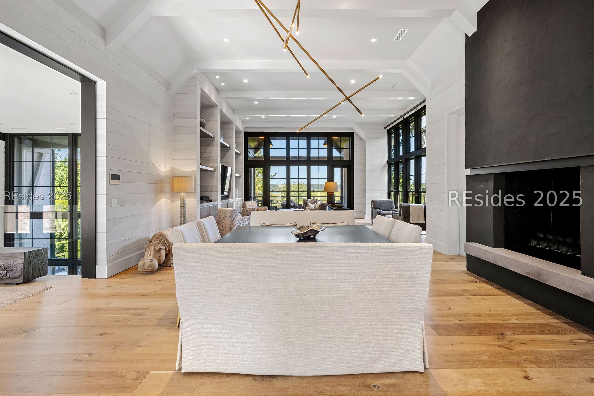 115 Mount Pelia Road