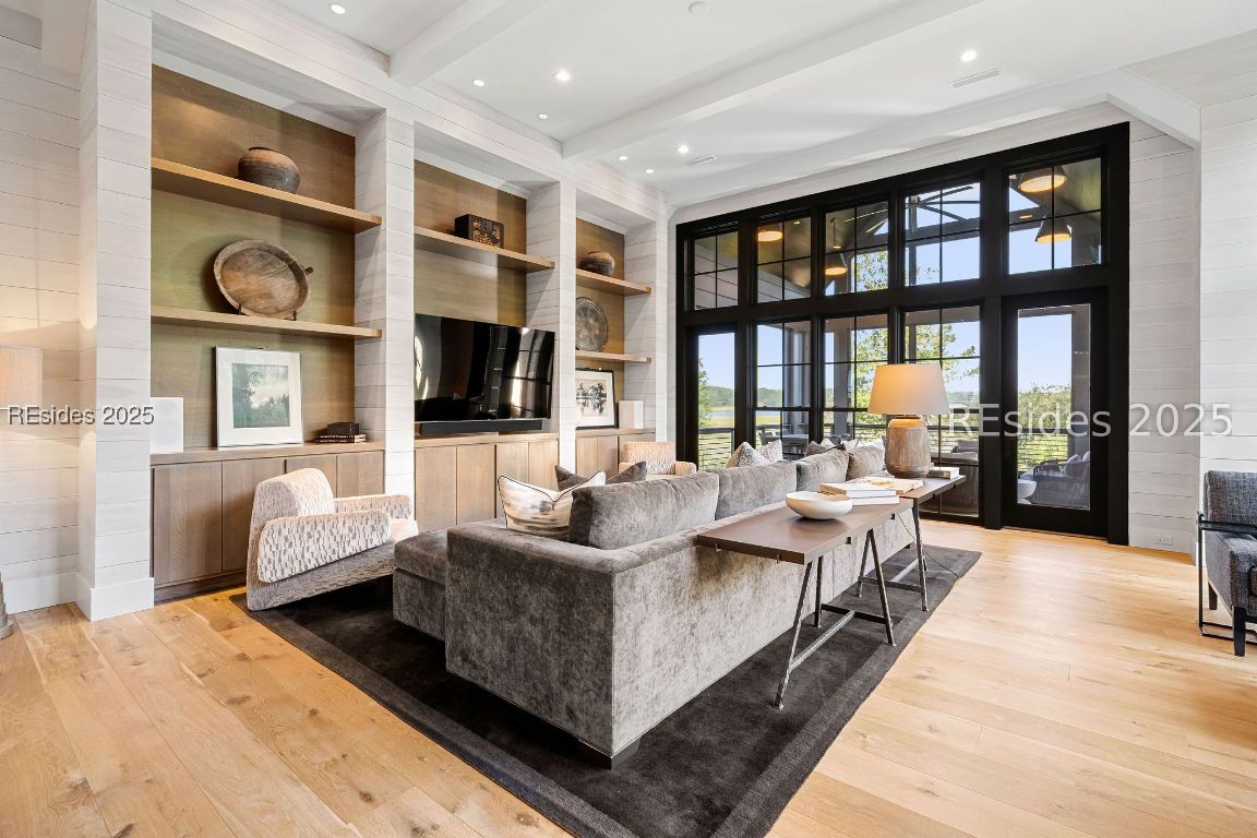 115 Mount Pelia Road