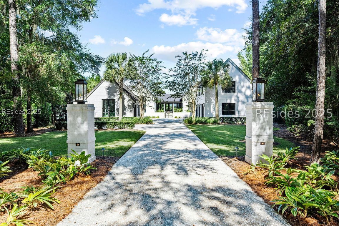 115 Mount Pelia Road