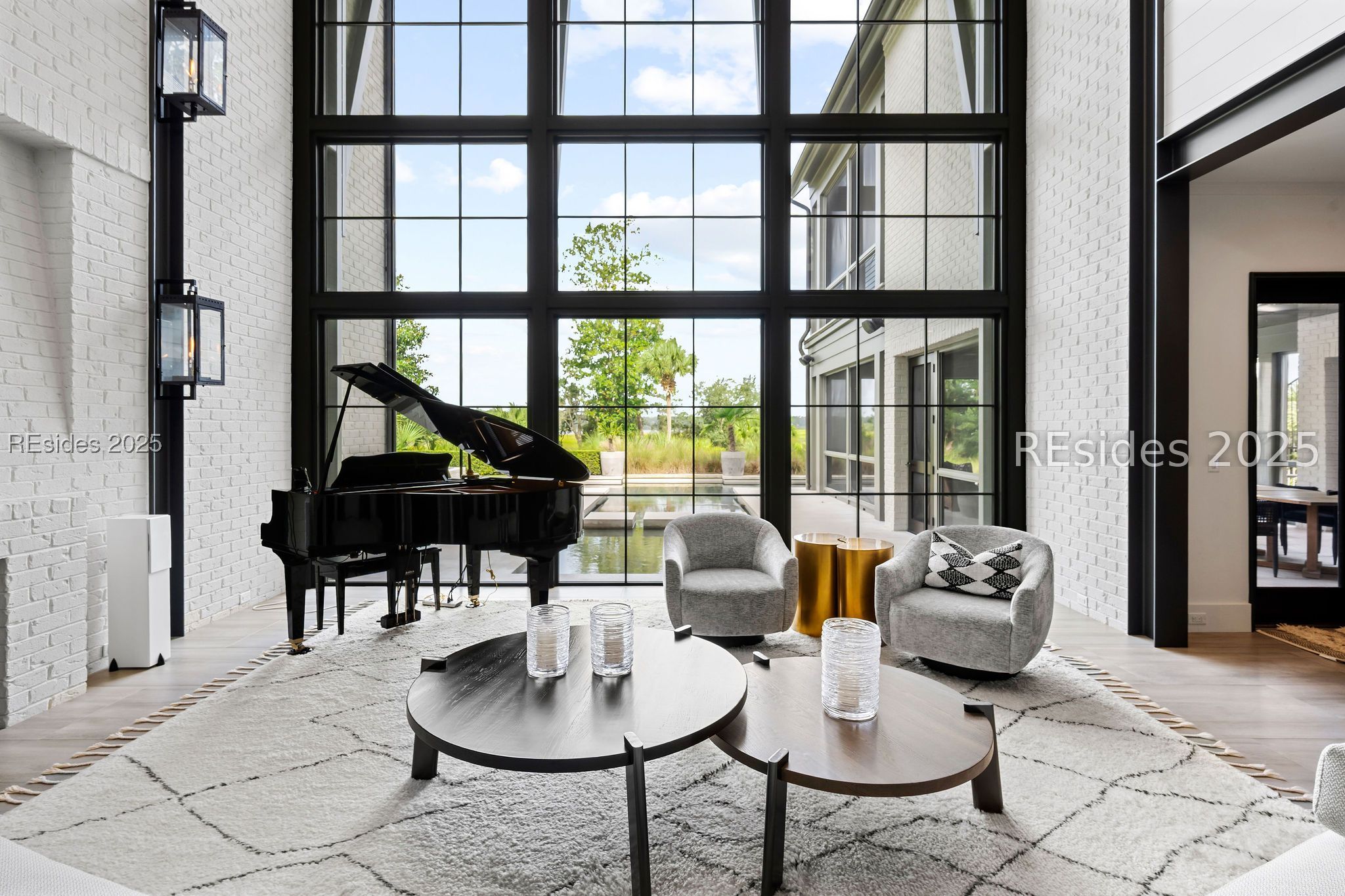 115 Mount Pelia Road