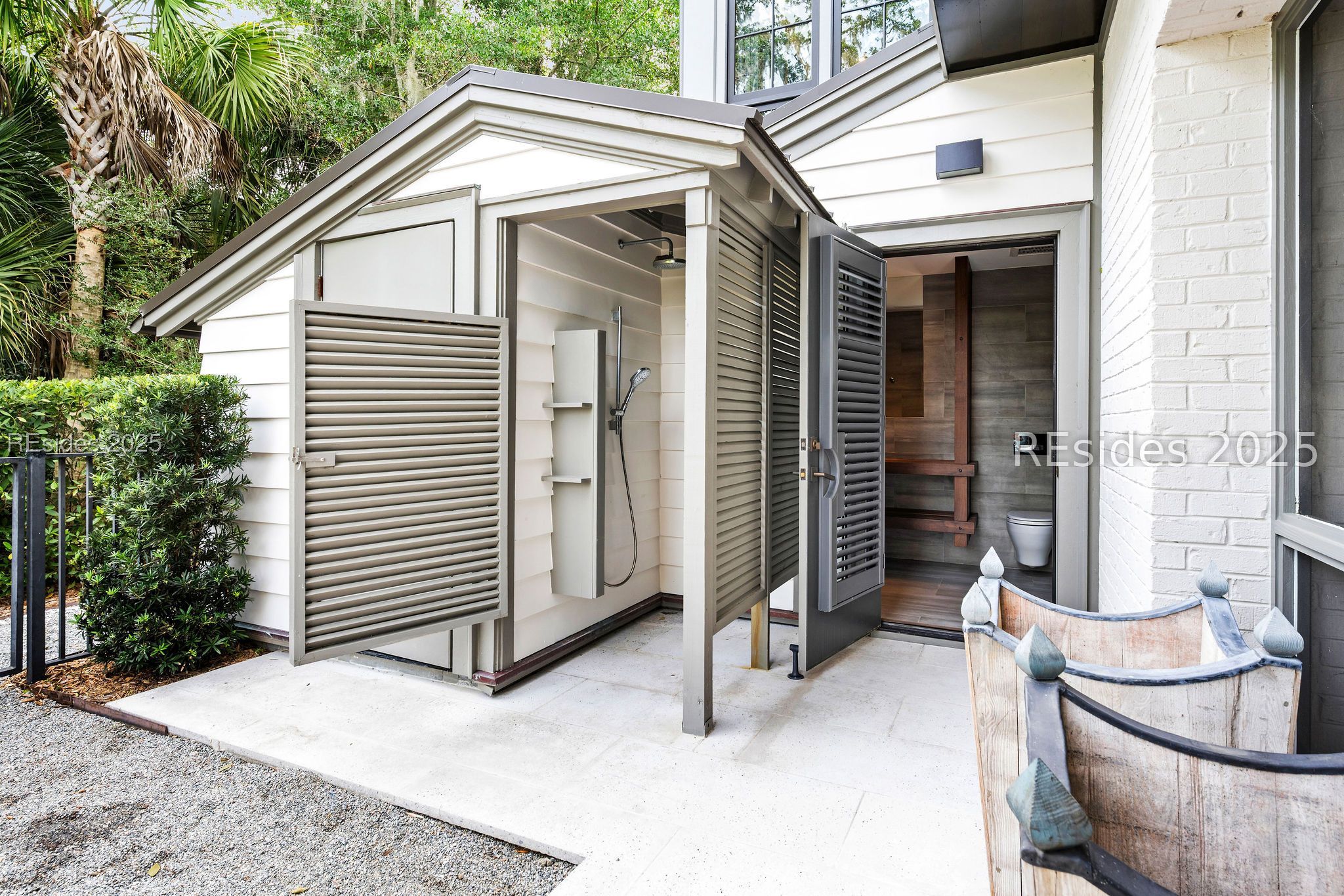 115 Mount Pelia Road