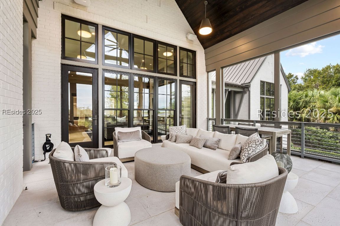 115 Mount Pelia Road