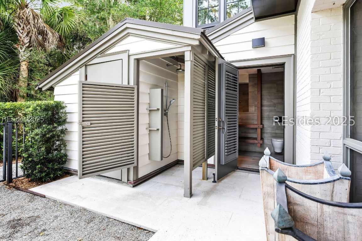 115 Mount Pelia Road