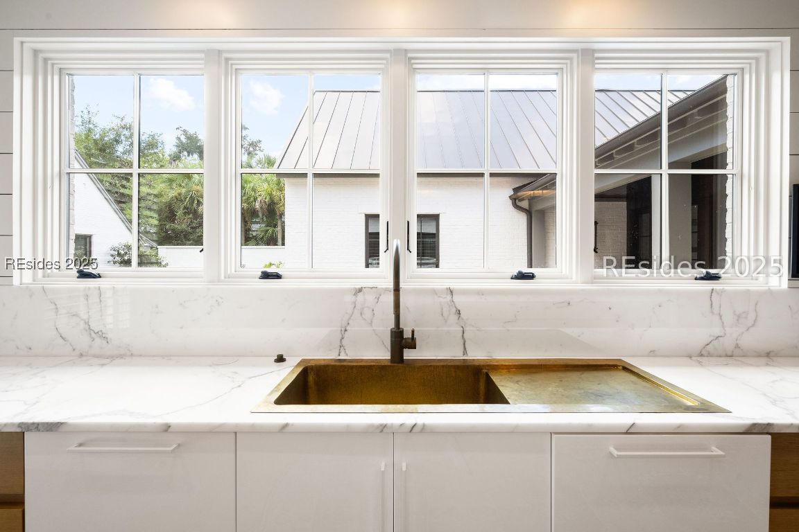 115 Mount Pelia Road