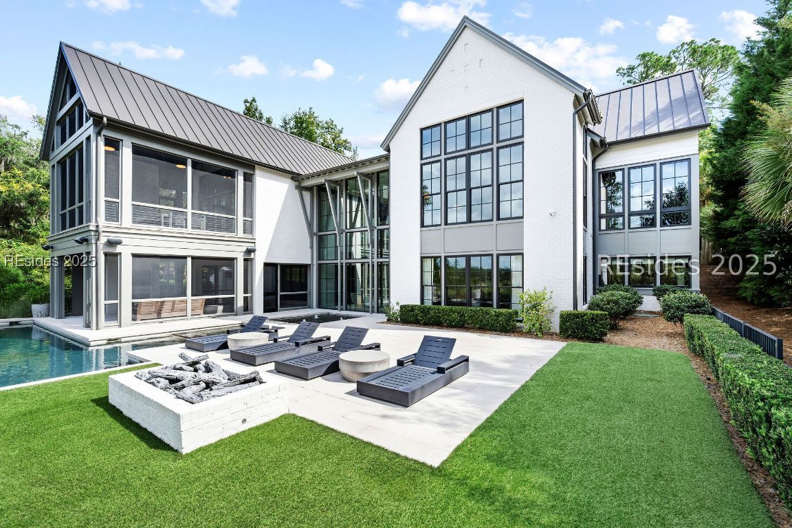 115 Mount Pelia Road