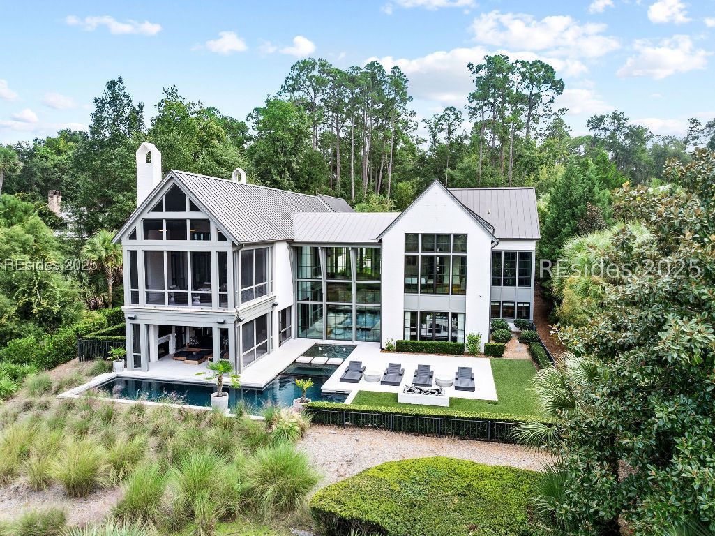 115 Mount Pelia Road