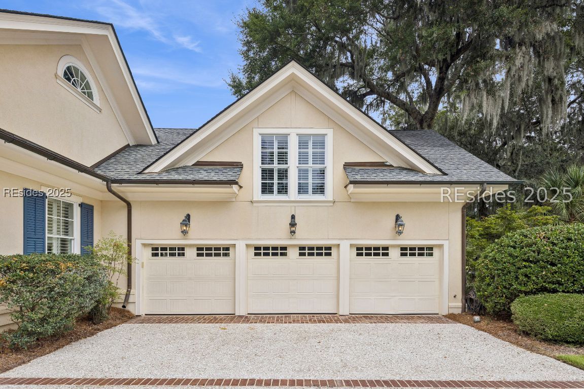 49 Inverness Drive