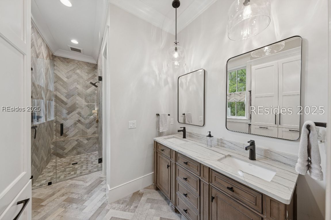 134 Mount Pelia Road