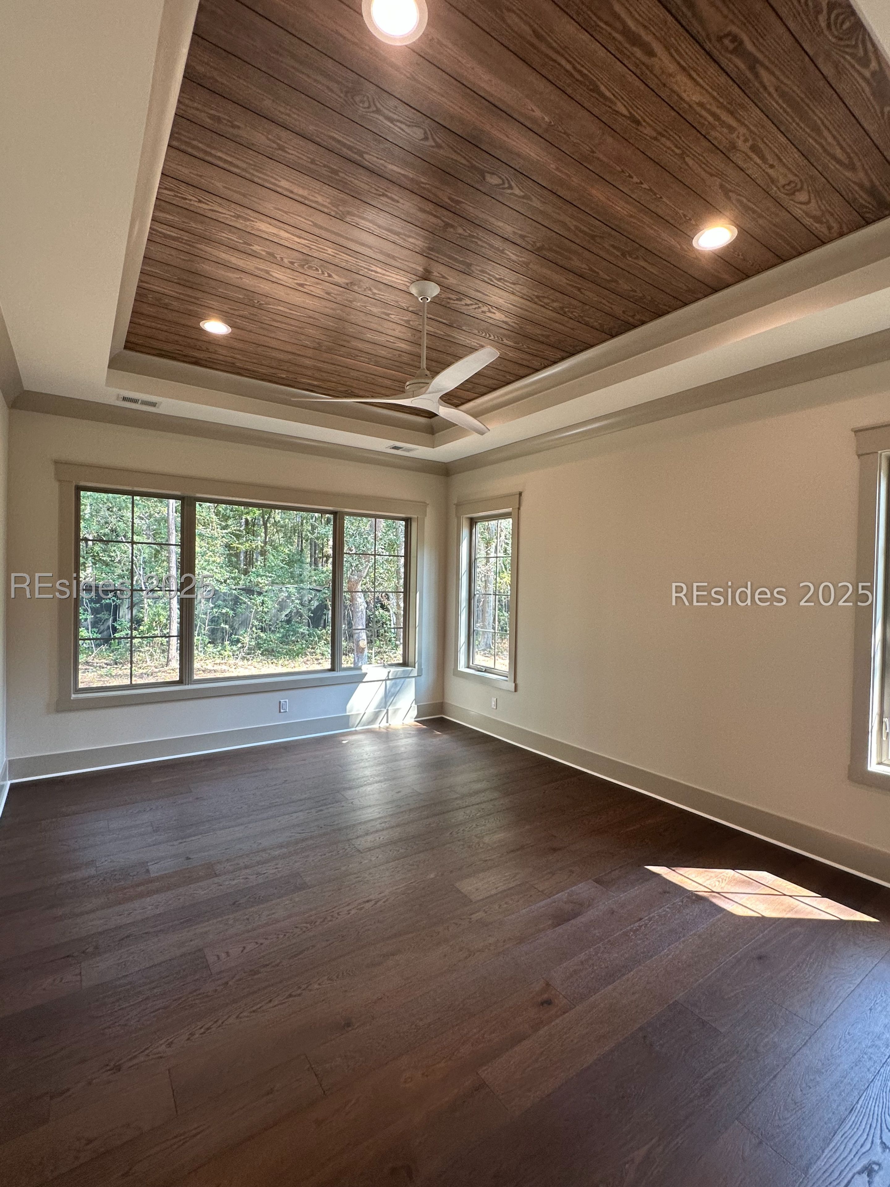 7 Millbrook Circle