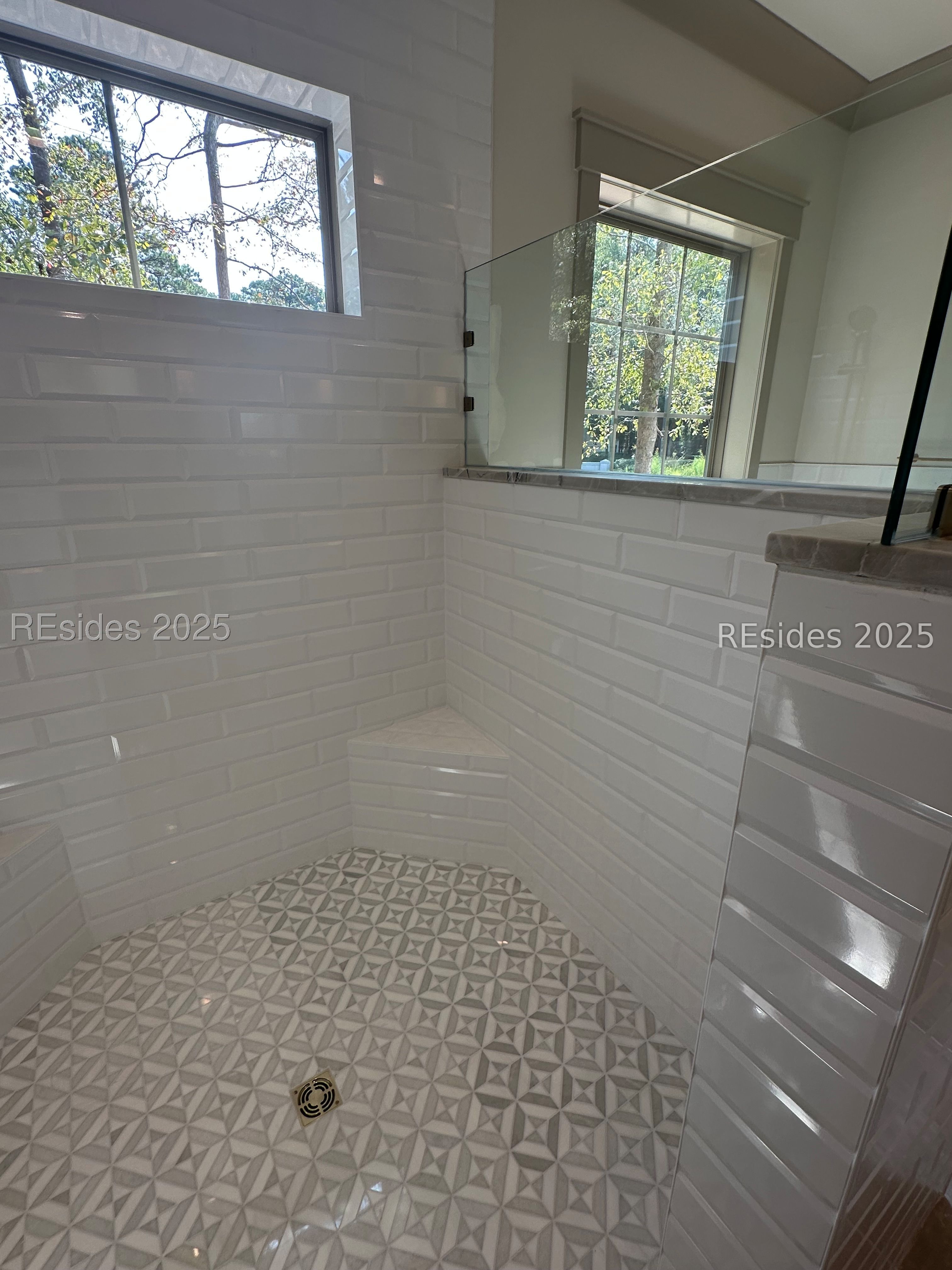 7 Millbrook Circle