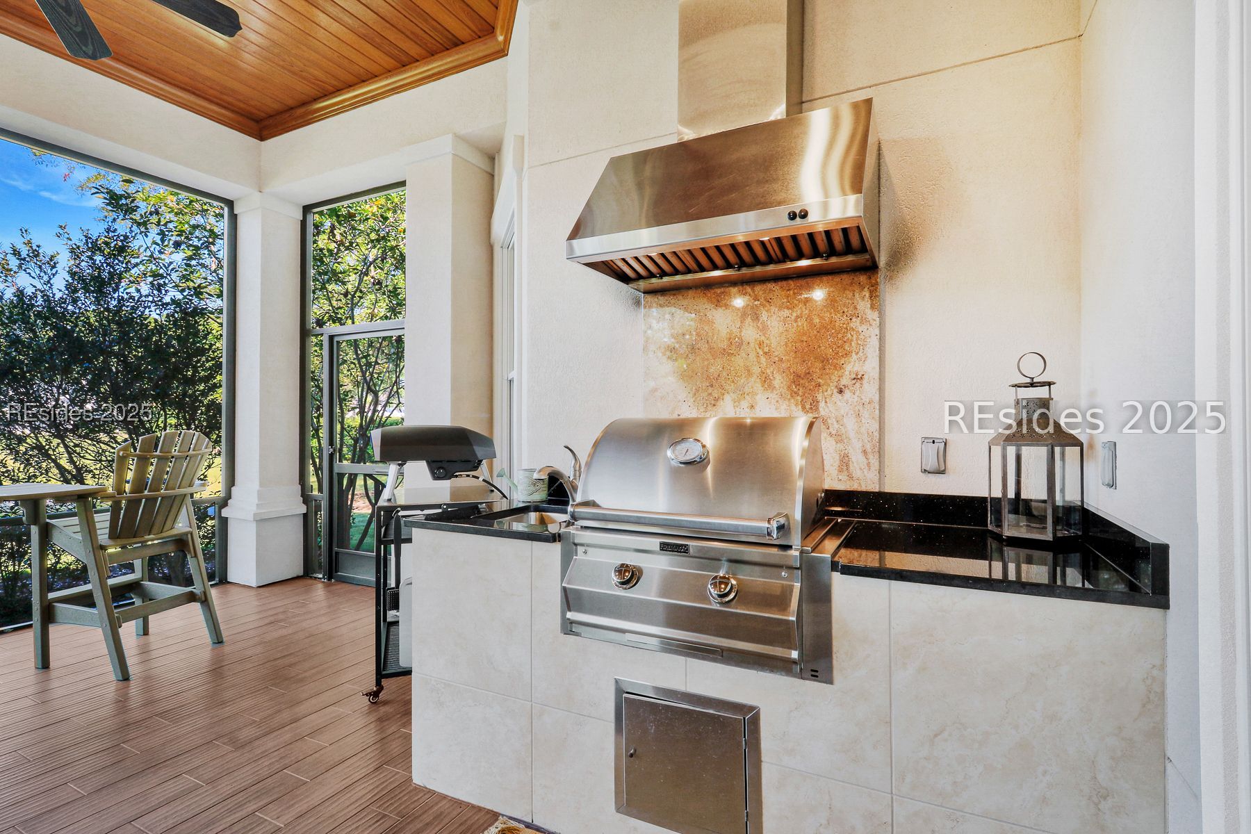 2 Laurel Spring Road