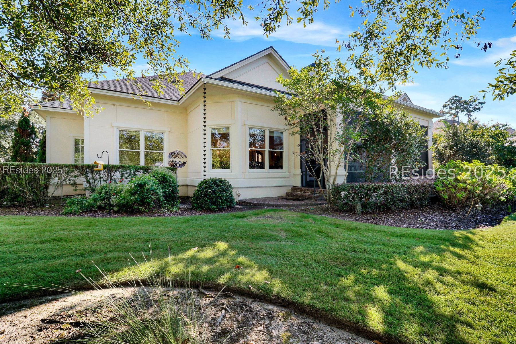 2 Laurel Spring Road