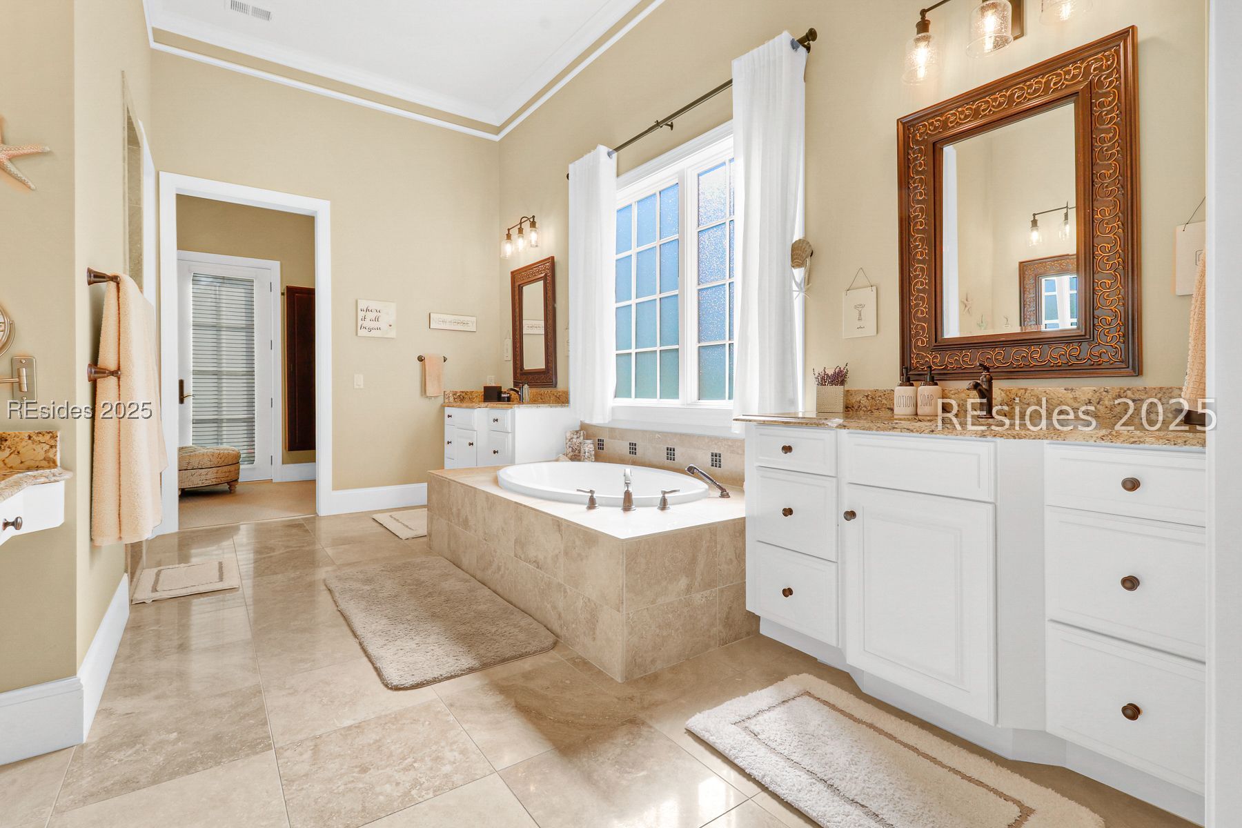 2 Laurel Spring Road