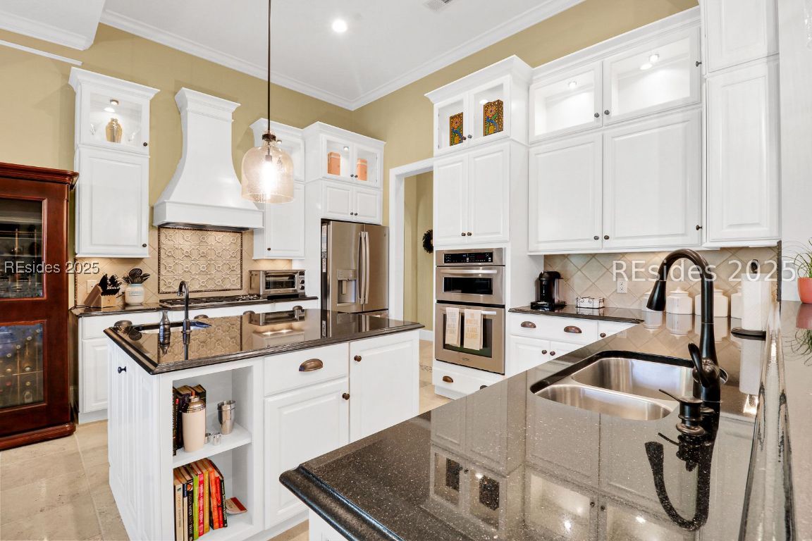 2 Laurel Spring Road