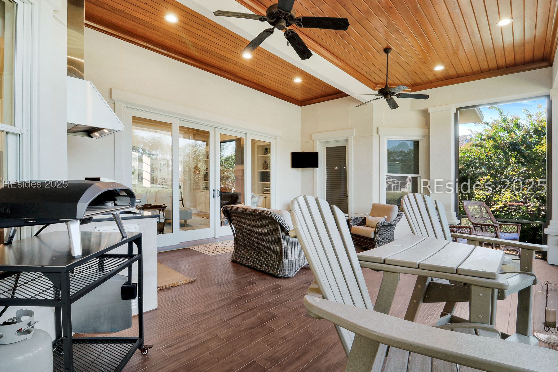 2 Laurel Spring Road